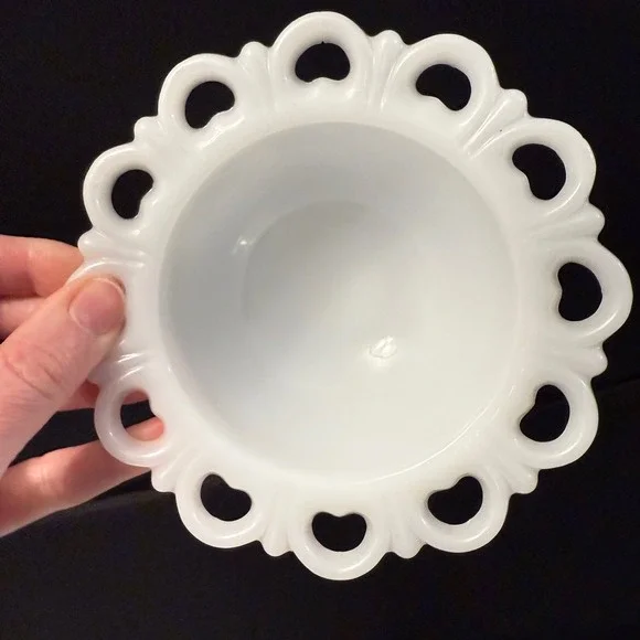 Vintage Anchor Hocking Milk Glass Lace  "Old Colony" 5.25" Sherbet Bowl Pedestal - Picture 4 of 16